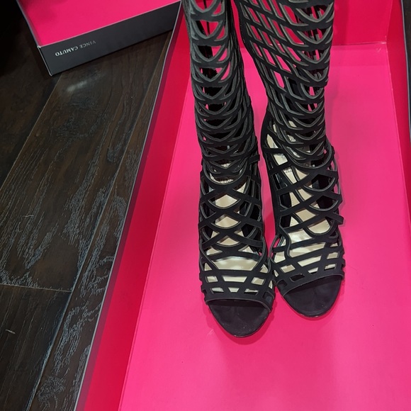 Vince camuto knee boots - Picture 7 of 7